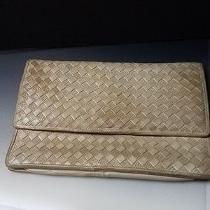 Bottega Veneta woven leather tan clutch eu…